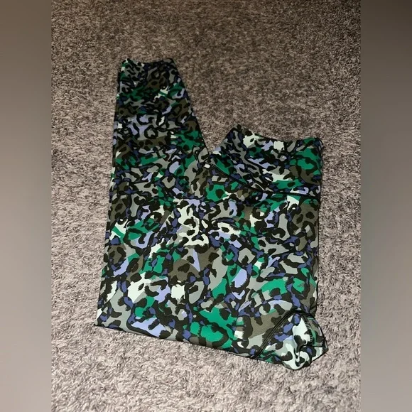 Women’s Offline by Aerie Green Blue Camo Goals 7/8 High Ride Leggings Size Large - Picture 7 of 9